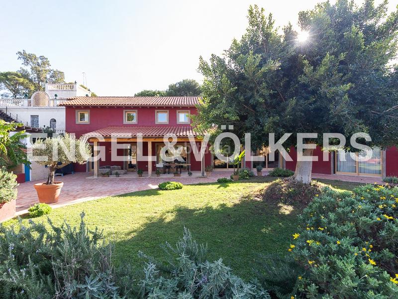 Foto c543593f-e64b-403e-a732-ae953bffa437. Haus mit heizung in Los Pinares-La Masia Bétera