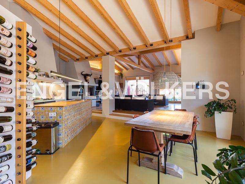 Foto e7b05365-3c3f-47ca-93c6-97bda4fa789a. Haus mit heizung in Los Pinares-La Masia Bétera