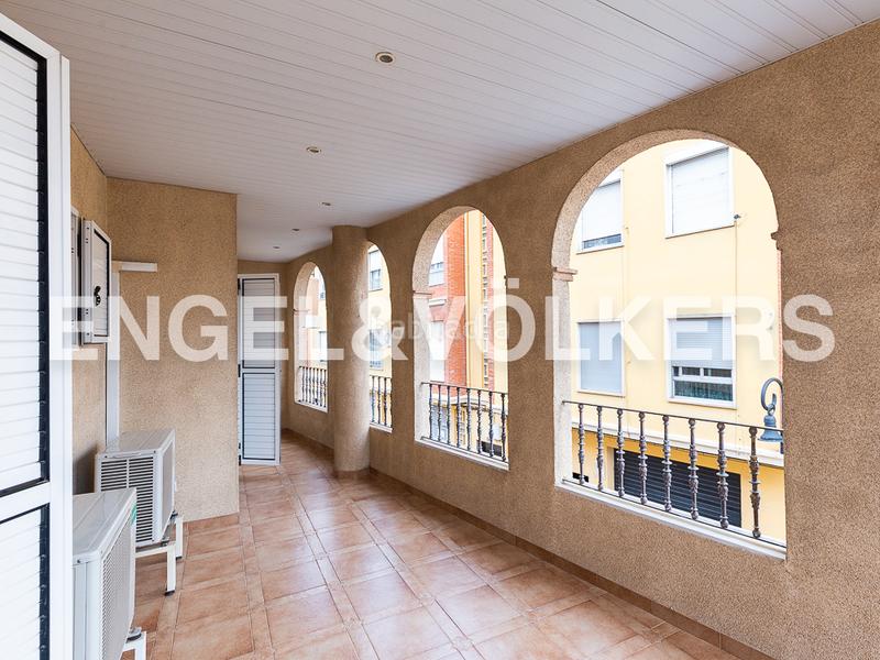 Foto b9b049d5-c00c-465c-a99d-4d8cd7884f32. Casa  unifamiliar en Aldaia