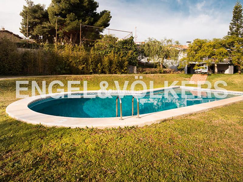 Foto 0ca26224-f526-4e2d-b346-1ac1c18009db. Casa villa con piscina y jardín en Las Atalayas-Urmi-Cerro Mar Peñíscola