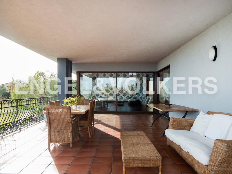 Foto 814fdb50-c436-402f-a835-6283c96c9231. Casa villa con piscina y jardín en Las Atalayas-Urmi-Cerro Mar Peñíscola