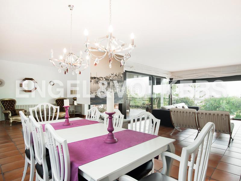 Foto e19f6d54-47b3-47a2-8f73-f091df9993c5. Casa villa con piscina y jardín en Las Atalayas-Urmi-Cerro Mar Peñíscola