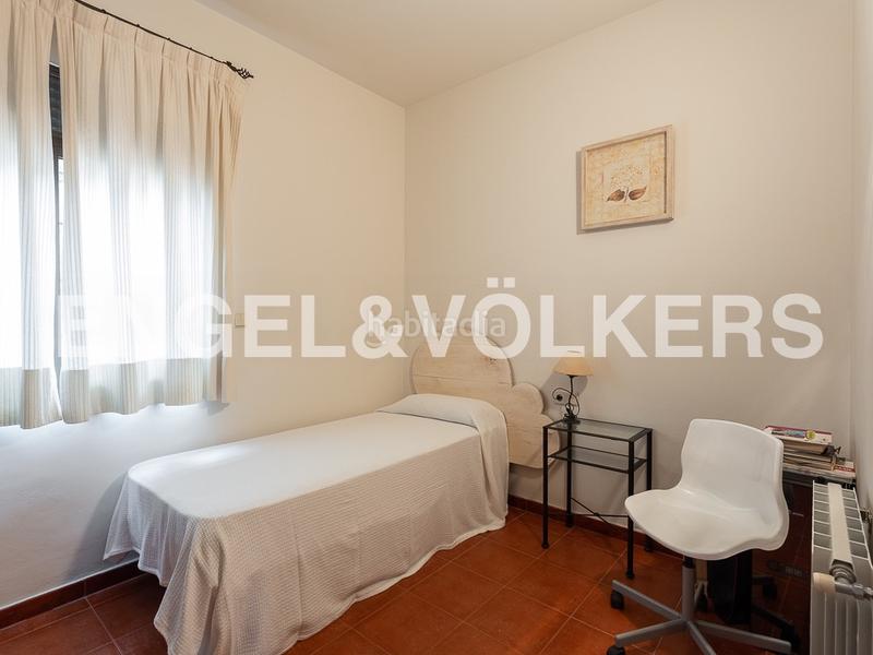 Foto 5b329b6d-281b-429d-b92f-d0bcb3d31774. Maison avec chauffage piscine dans Gilet