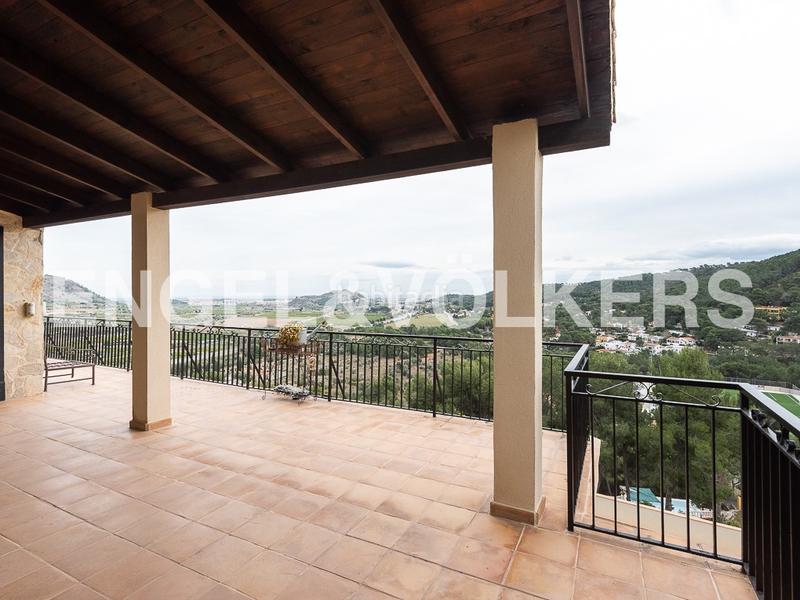 Foto 6843fe73-7528-403e-9f2a-bdc098604aaa. Maison avec chauffage piscine dans Gilet