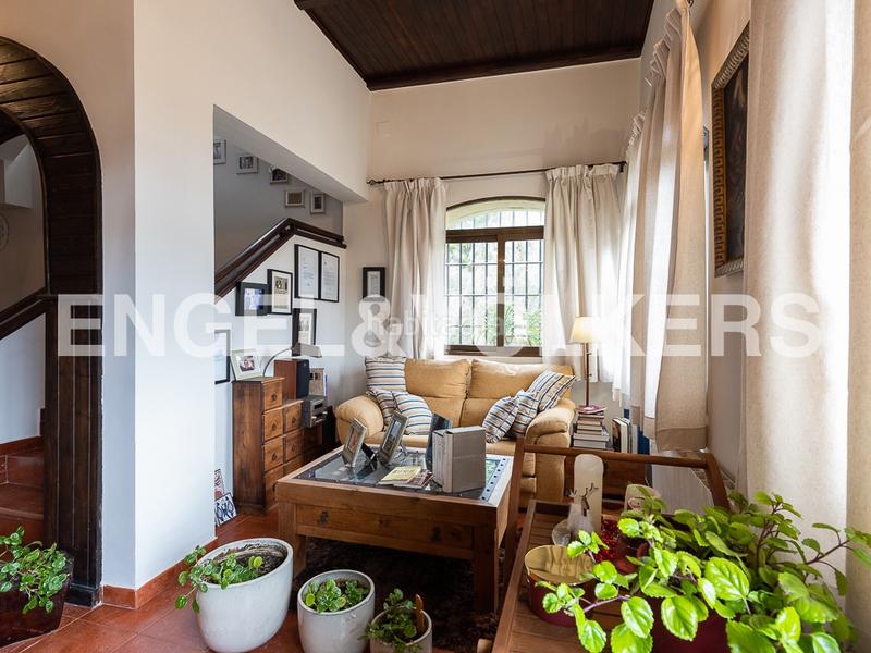 Foto a4094649-f3d5-45ea-b418-6313a2d8e655. Maison avec chauffage piscine dans Gilet