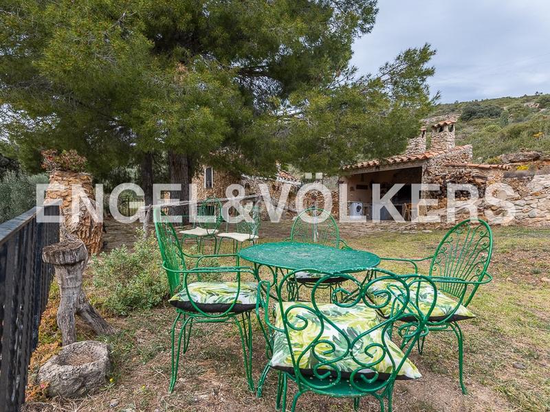 Foto 23816d19-f9eb-4c70-b2ae-c70ff46d6d85. Haus mit heizung in Sierra Engarcerán