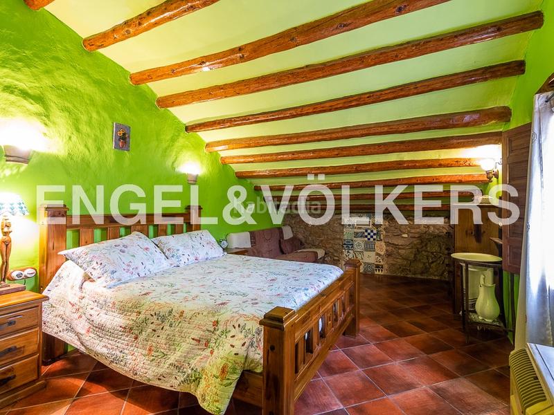 Foto cb24cea7-e1c5-4438-837c-c5a7dbb19676. Haus mit heizung in Sierra Engarcerán