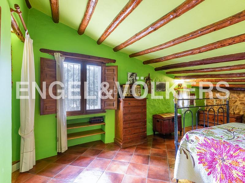 Foto d25b75de-45c5-4271-9ae7-8cd6bd910299. Haus mit heizung in Sierra Engarcerán