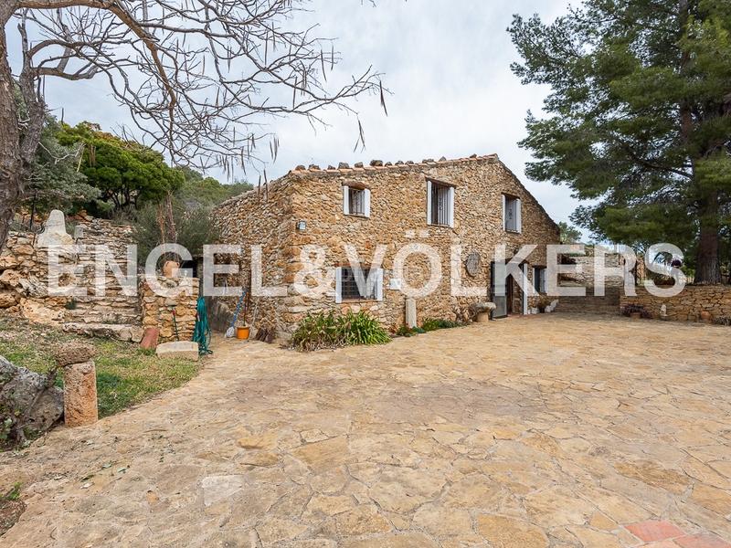 Foto fa607726-aee7-4721-91ea-277503fe84d8. Haus mit heizung in Sierra Engarcerán