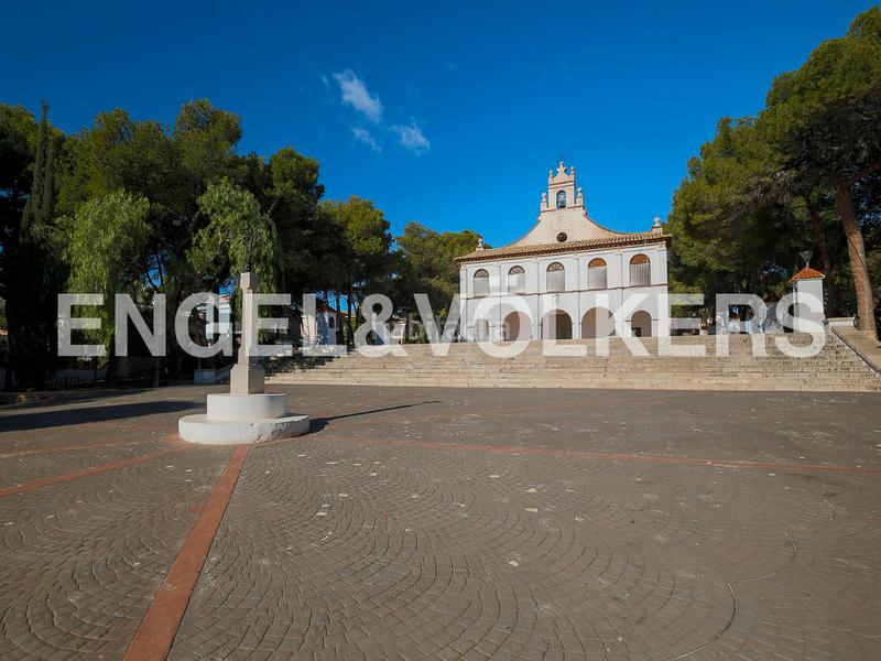Foto ebbbc89c-77b5-456b-abce-cfbf774bf56e. Terreno residencial parcela y proyecto con vistas al mar en Godella