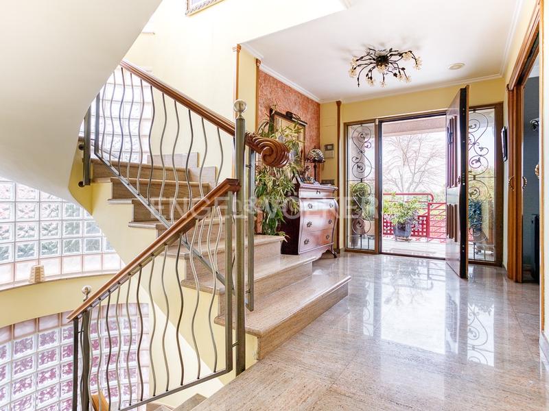 Foto 17c2aba6-6d09-4dbc-8f58-4af41d9b41ba. Haus mit heizung parking pool in Oliva pueblo Oliva