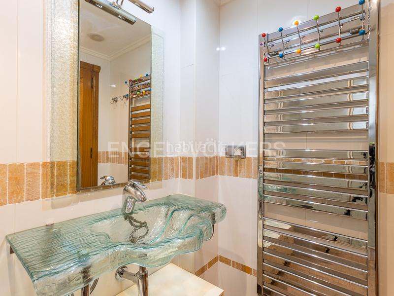 Foto b4c1f8b3-1e80-434b-bada-074b35fd98cd. Haus mit heizung parking pool in Oliva pueblo Oliva