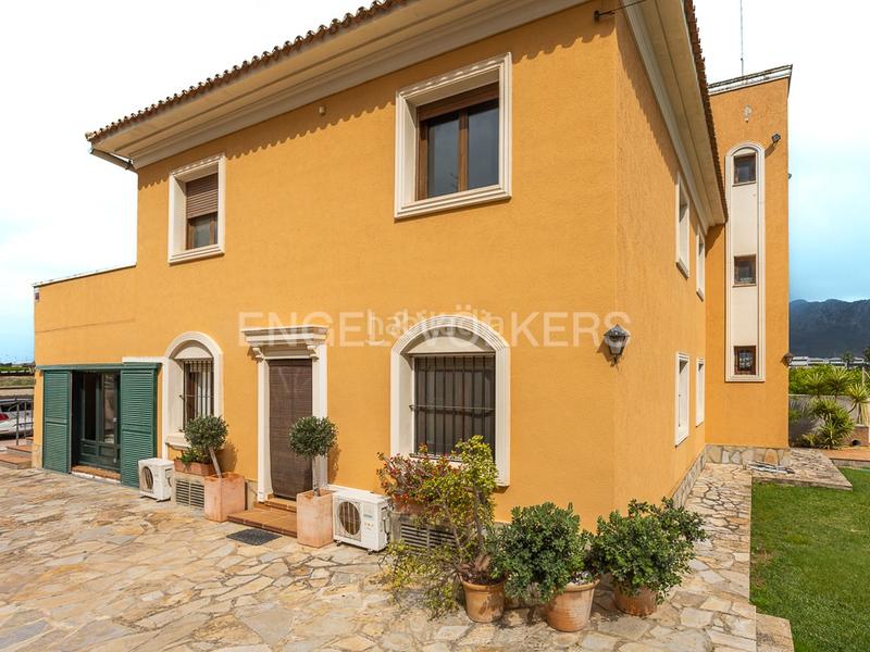 Foto 4d870537-f10e-464e-a98f-44de928fd14e. Casa chalet independiente en suelo urbano en Ondara