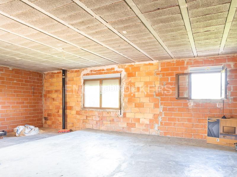 Foto fecb6a28-419c-4a32-b6b3-ac8099e602eb. Casa chalet independiente en suelo urbano en Ondara