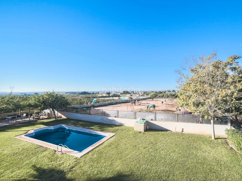 Foto c5279c2d-fca2-4066-b594-c1e0e9e8466a. Haus mit heizung parking pool in Los Pinares-La Masia Bétera