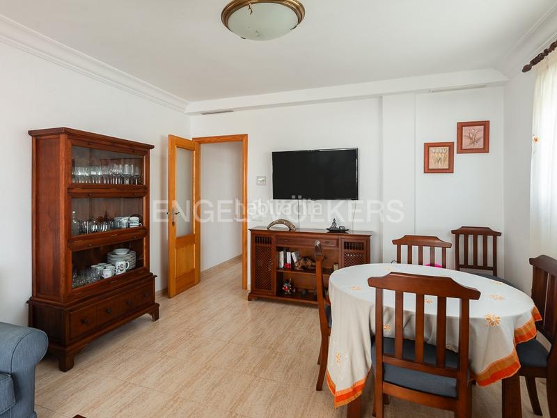 Foto 2d99e60a-132a-4dd0-bf1c-75efac564422. Apartament amb calefacció aparcament a Moncófar Playa Moncofa