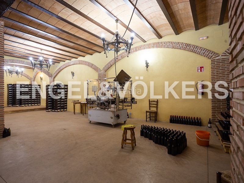 Foto 20c5e2d7-6731-48fd-af64-ea51f01506ee. Casa amb calefacció piscina a Chinchilla de Monte - Aragón