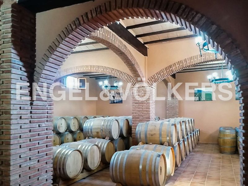 Foto d7f27667-5bb5-4752-8498-17730ec456d5. Casa amb calefacció piscina a Chinchilla de Monte - Aragón