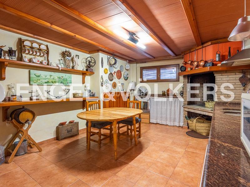 Foto 1a57dbcb-2e0b-4cf2-abd0-2a8f03b529eb. Casa amb calefacció aparcament a Vall d´Uixó (la)