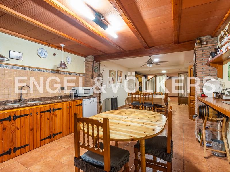 Foto a5d06af1-520c-4c10-9fc0-8cf4c2d3354c. Casa amb calefacció aparcament a Vall d´Uixó (la)