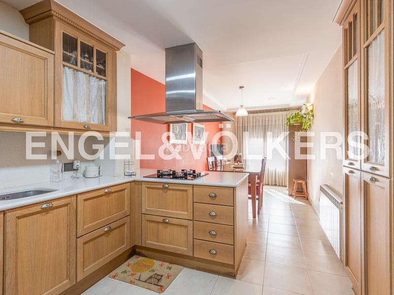 Foto cef0c40e-3ad5-49e0-8122-8f7199179df2. Casa amb calefacció aparcament a Vall d´Uixó (la)