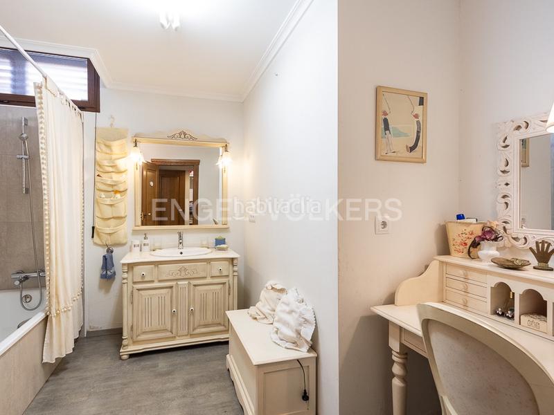 Foto b3b7cb77-ad51-4390-b5c4-703c9590133a. Casa con riscaldamento parcheggio piscina in Torre en Conill-Cumbres de San Antonio Bétera