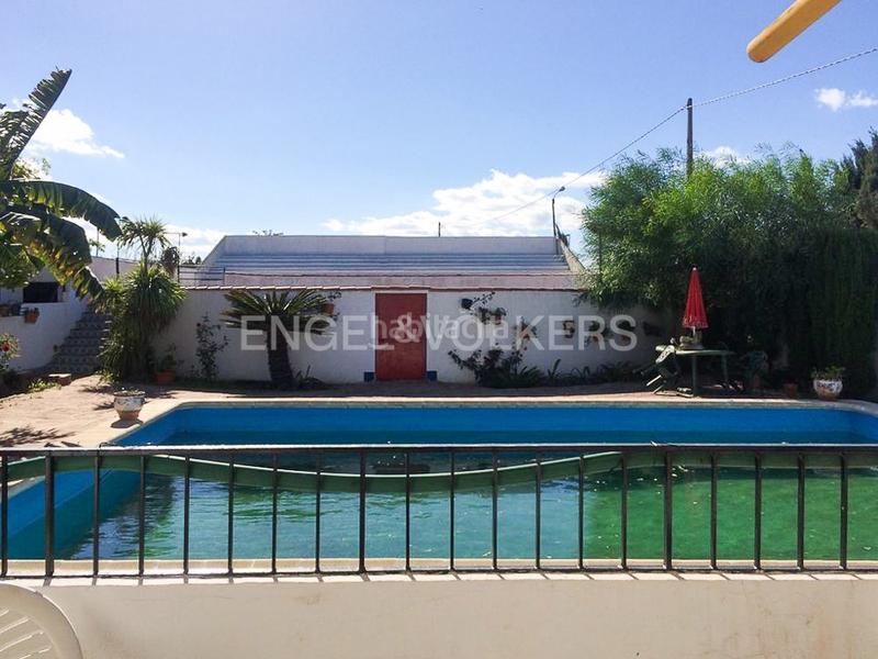 Foto 0342313f-bf41-4071-aa25-bc1702b161d5. Masia amb calefacció piscina a Guadassuar