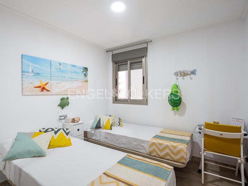 Foto 0e7f6c68-2b6a-4c81-bbac-c8b3513ac376. Apartament amb calefacció aparcament piscina a Vista Mar Oropesa del Mar