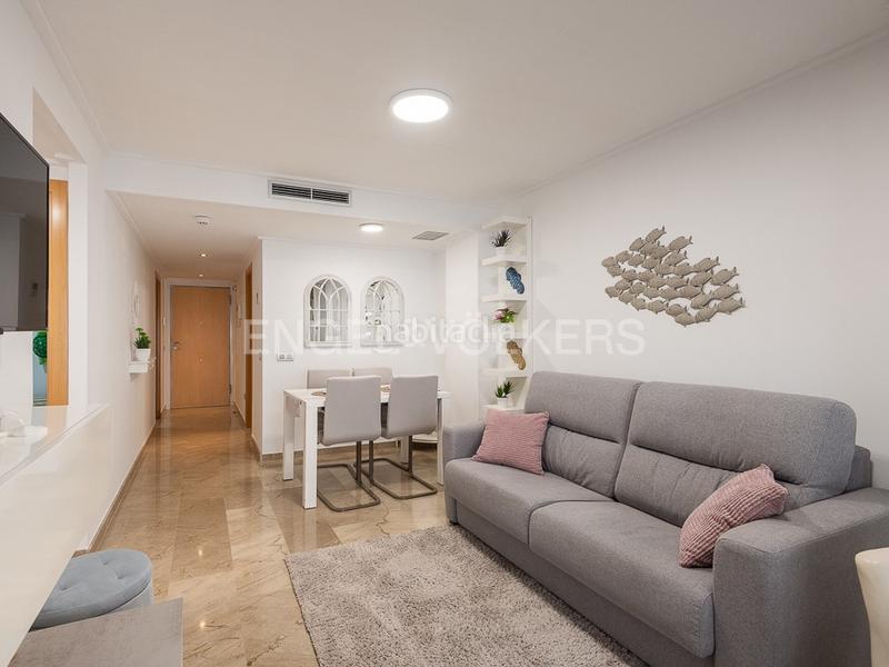 Foto 10855a9a-3a50-4696-99f3-d40ad97028d2. Apartament amb calefacció aparcament piscina a Vista Mar Oropesa del Mar