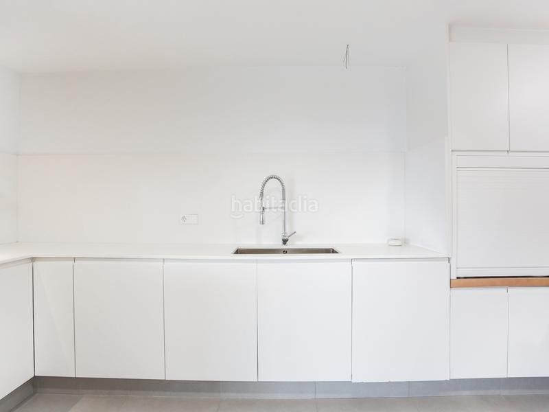 Foto 0e7b3aeb-fcdb-4844-936e-93855d41d8fe. Appartement avec chauffage dans Exposició Valencia