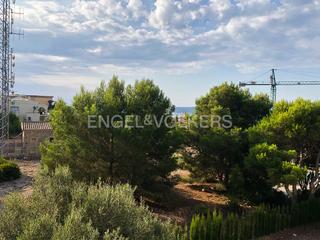 Terreny residencial a Puerto. Parcela plana en el puerto de jávea