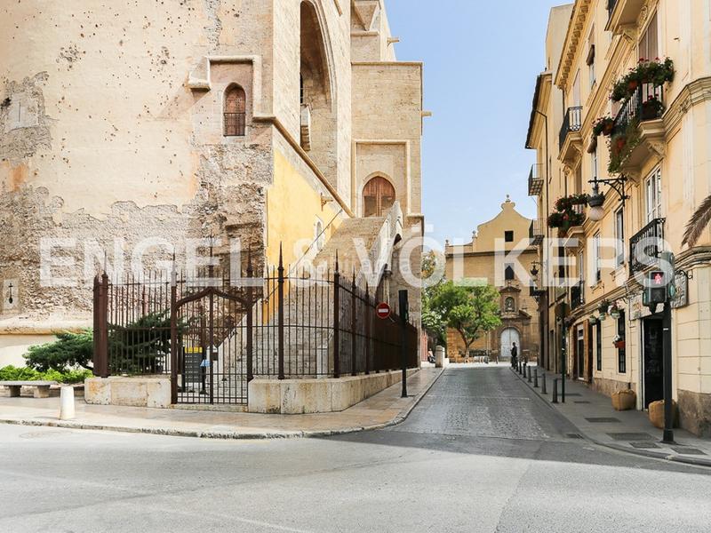 Foto b316c2d9-82d6-4717-9542-fdb710c78d2f. Apartament amb calefacció a El Carme Valencia