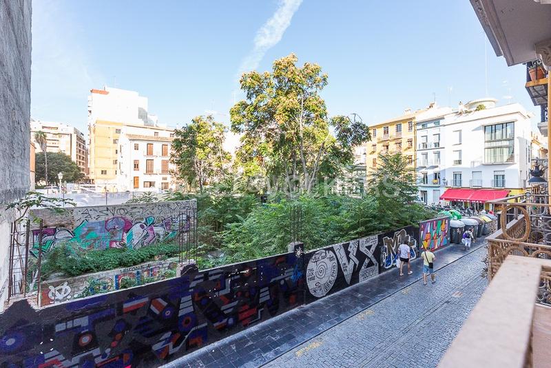 Foto ec83c3c9-7c00-4dbb-9e3f-8c6f7e97bcf9. Apartament amb calefacció a El Carme Valencia