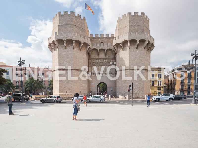 Foto 86e3ac31-8370-4dbd-a409-38befa96d30d. Apartamento planta baja para reformar en El Carmen en Valencia