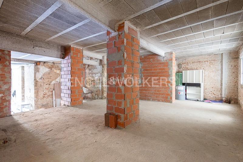 Foto 930fde14-072e-4b73-8775-16b7d521e42f. Apartamento planta baja para reformar en El Carmen en Valencia