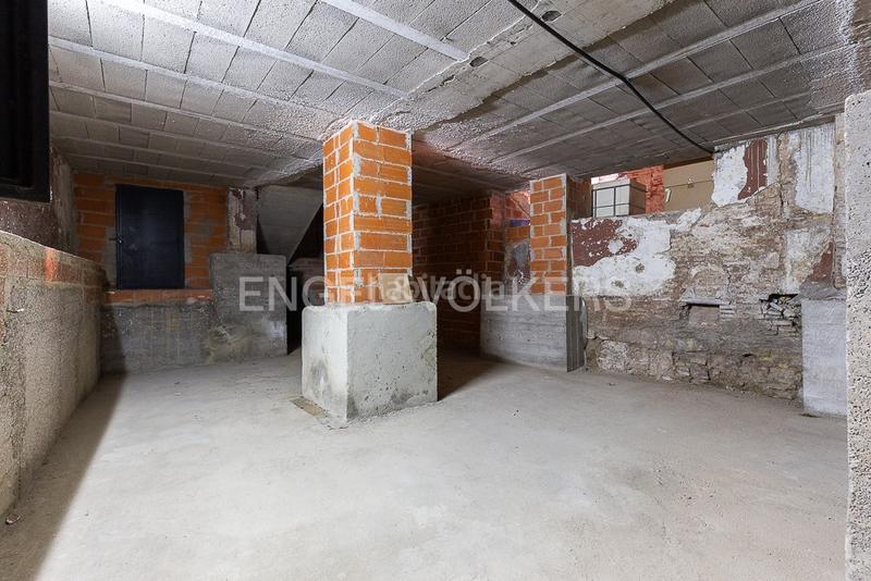 Foto af13a76e-32b7-4757-9f62-605c56c216fa. Apartamento planta baja para reformar en El Carmen en Valencia
