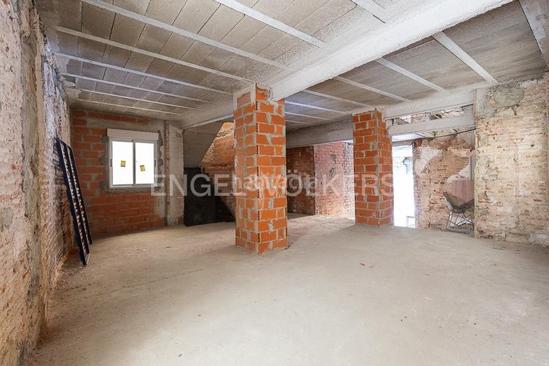 Foto d82a3ac1-4ceb-4c6a-b5bc-f9fae405d4fe. Apartamento planta baja para reformar en El Carmen en Valencia