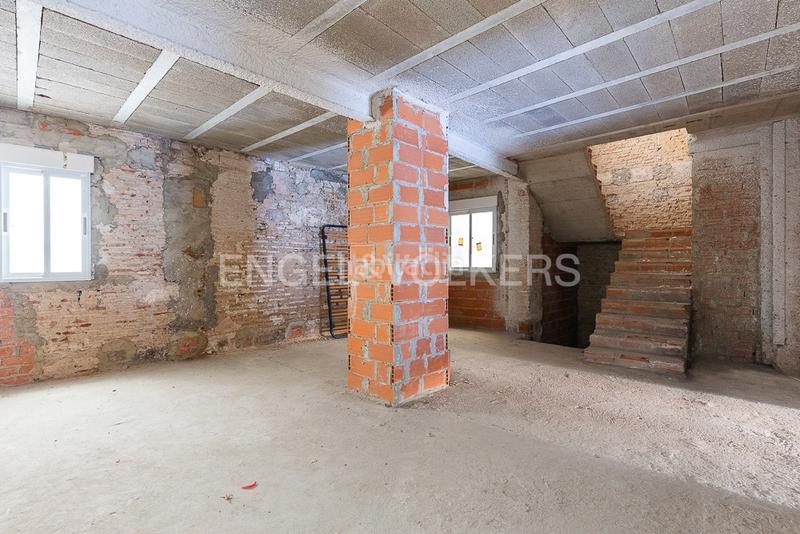 Foto e71c709e-5566-4812-afb0-367a34ec38d9. Apartamento planta baja para reformar en El Carmen en Valencia