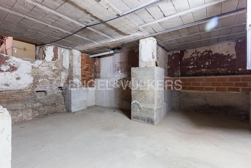 Foto ec7b9f2d-9772-4286-991a-d025815c7896. Apartamento planta baja para reformar en El Carmen en Valencia