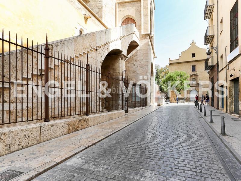 Foto 0f3c7227-cbbb-4235-ab11-fb9fd5df05a3. Apartament amb calefacció a El Carme Valencia