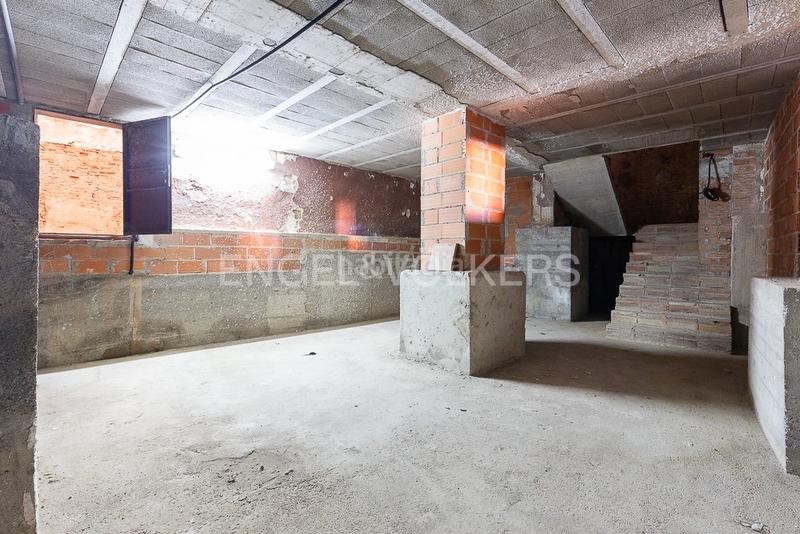 Foto b0e19298-4a9a-4122-b893-9346f428b513. Apartament amb calefacció a El Carme Valencia