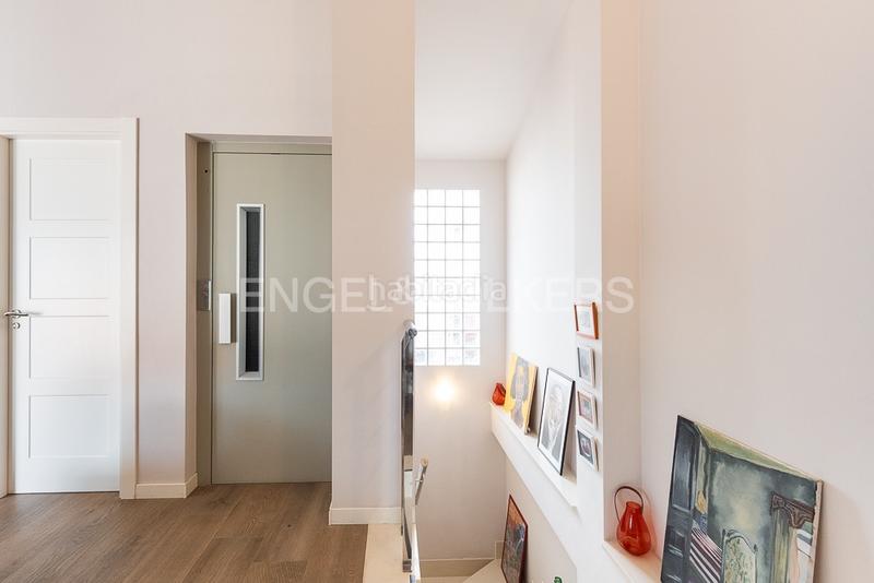 Foto 4a269df8-42c1-449c-b417-bc277c1094d3. Casa vivienda con excelentes instalaciones. en Avenida de Abril-9 de Octubre Sagunt