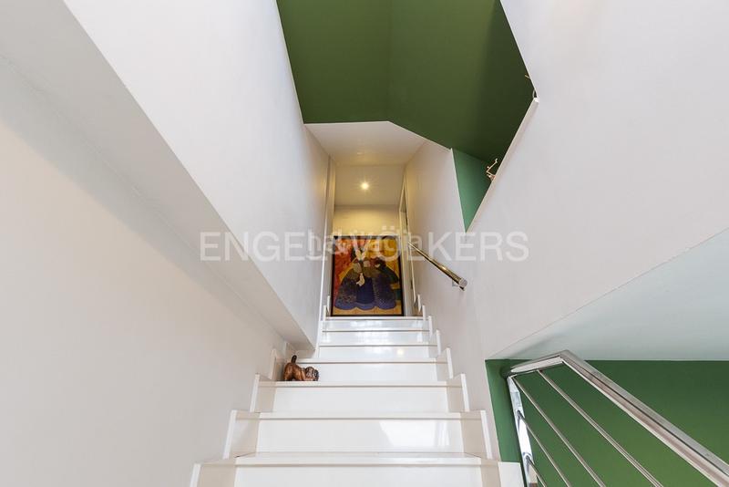 Foto 536eceab-0185-48bd-9862-8f57bc3955df. Casa vivienda con excelentes instalaciones. en Avenida de Abril-9 de Octubre Sagunt