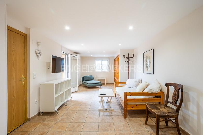 Foto 1905498c-9d3a-4a3c-8578-4481adc02562. Rent country house with heating parking pool in Centro Urbano Dénia