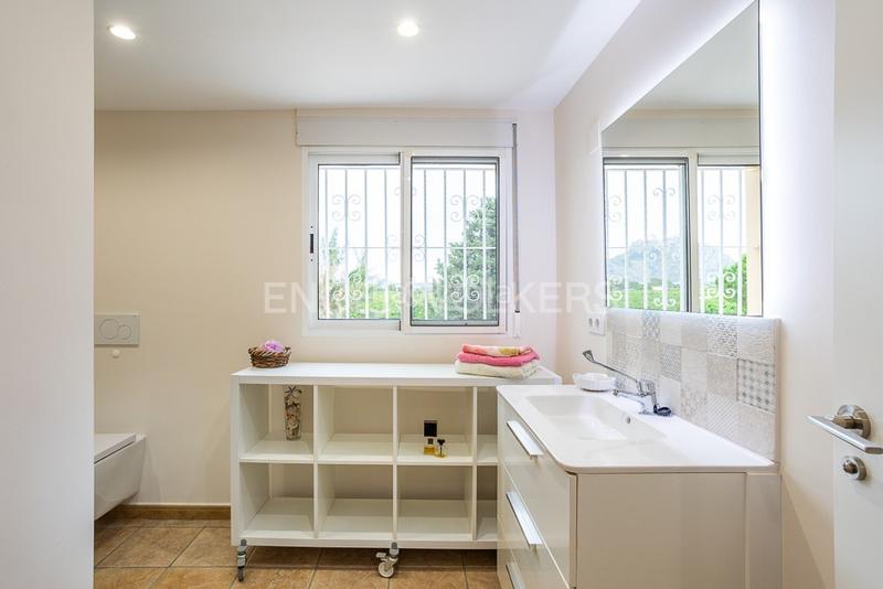 Foto 27fb860e-d54f-4fc6-a620-7fe975791934. Rent country house with heating parking pool in Centro Urbano Dénia