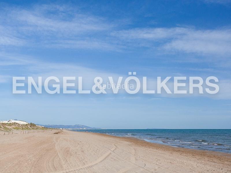 Foto dfe3fd2b-eb87-4de0-bb51-7f758938403d. Casa villa junto a la playa nova en Oliva nova Oliva