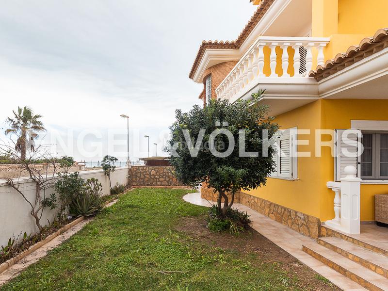 Foto 524701a6-bb0e-4230-8d92-4b43dddc4846. Casa amb calefacció aparcament piscina a El Marenyet Cullera