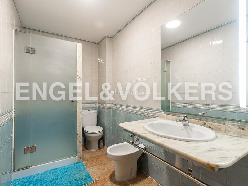 Foto dd1f2958-803d-4b29-9ae8-dc75bbe5f993. Casa amb calefacció aparcament piscina a El Marenyet Cullera