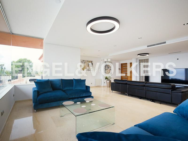 Foto 515b4ed3-7ab5-4a7d-96d2-56f7673cd097. Alquiler masía exclusividad y lujo en calicanto en Torrent