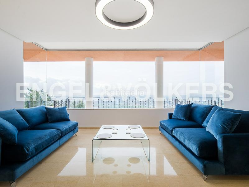 Foto 69fc2873-23ad-47e0-ac03-956cf8736fde. Rent country house with heating parking pool in Cumbres de Calicanto Torrent